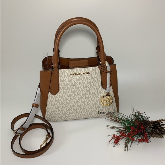 Michael Kors Handbags - Michael Kors Kimberly Small Satchel